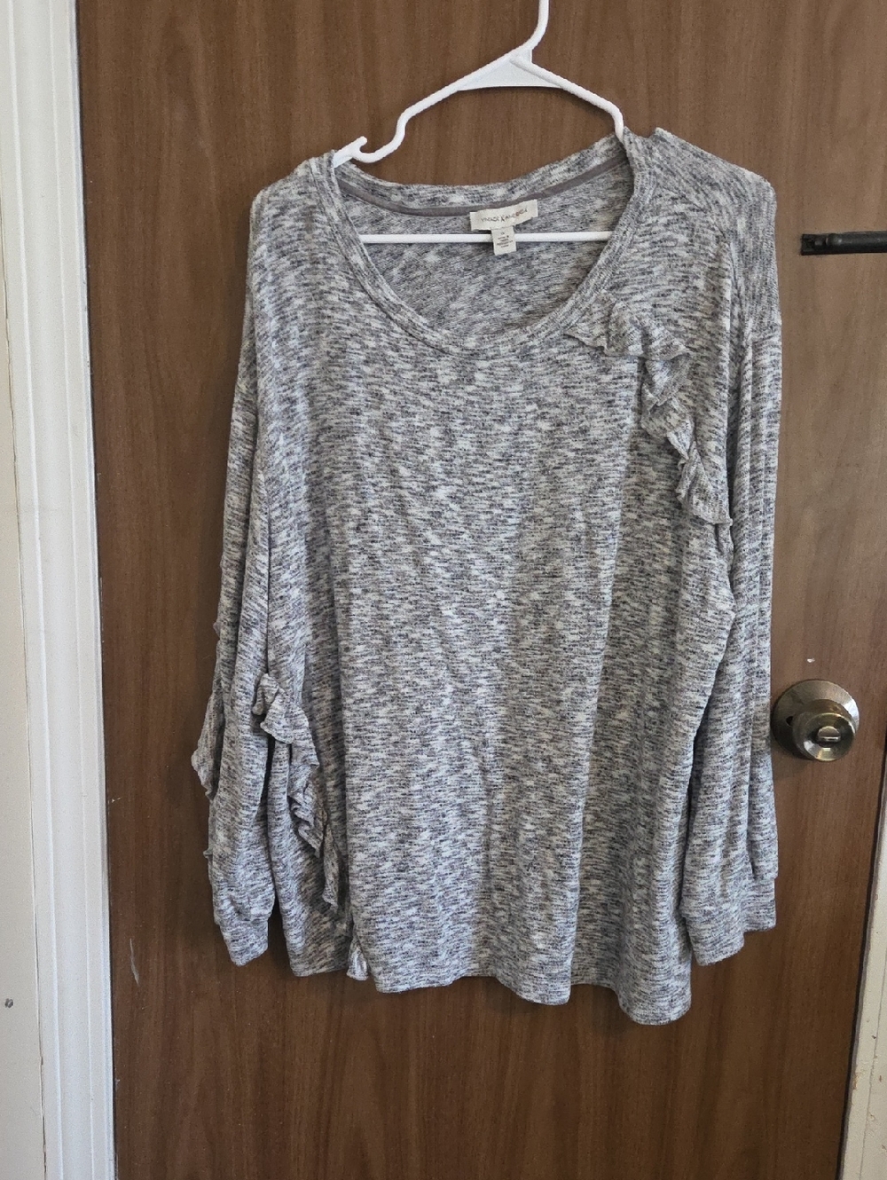 Vintage America Gray Marled Ruffle-Sleeve Scoop Neck Sweater